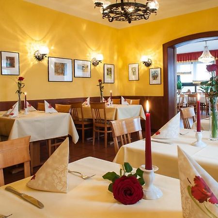 Gasthof Sauerteig Rödental エクステリア 写真
